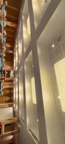 ザ コロネット ホテル