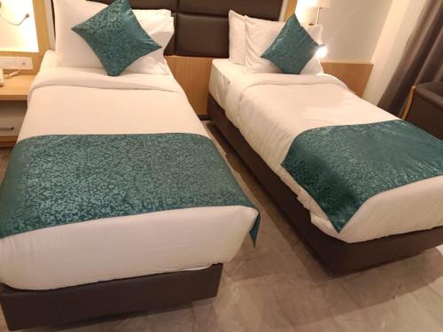 ザ コロネット ホテル