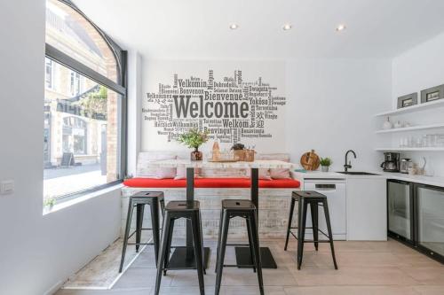 Colorful apartment in the center of Ypres