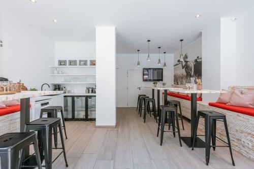 Colorful apartment in the center of Ypres