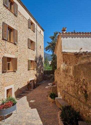 Hotel Ca'l Bisbe - image 14