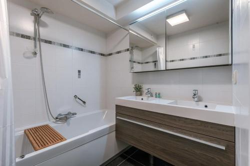 Huswell - Bright apartment with parking near the beach, Bredene (foto 6)