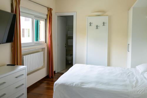 Rex Hotel Residence - image 2