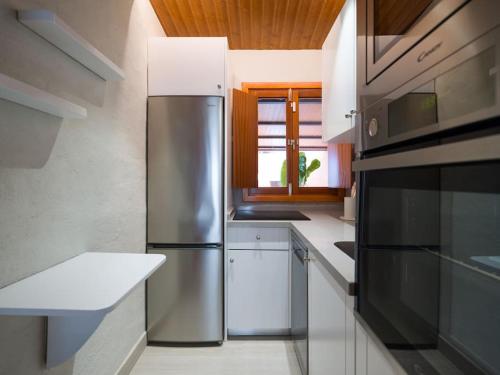 Sunset Banana Plantation House with sea views and private pool by CanaryScape in 阿魯卡斯
