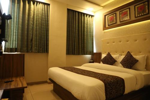 HOTEL RK PALACE Ahmedabad