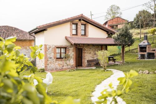 Apartamentos de turismo rural Buena Vista - Apartment - Cangas de Onís