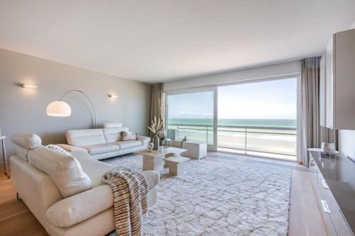 Apartment with stunning sea view in Middelkerke