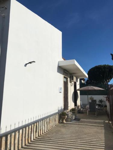 villa mediterranea in ซิซิลี