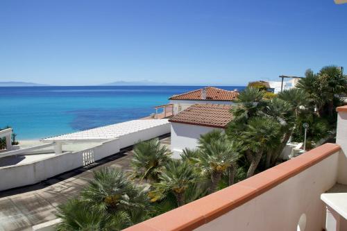 Two-Bedroom Apartment with Sea View