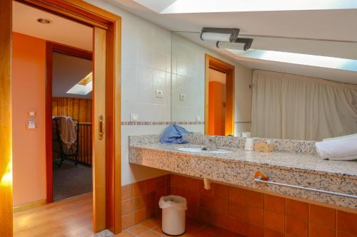 HOTEL TURPÍ - image 11
