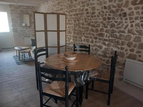 Facilities, Gite L'hirondelle en Auvergne in Champs