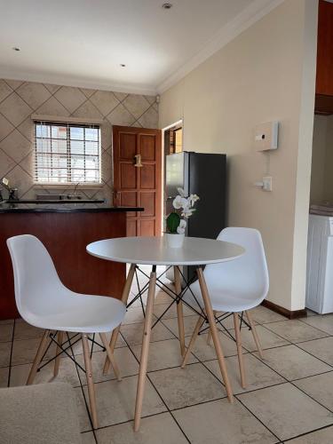 Thorntree Self Catering Apartment, Witbank