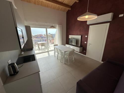 Penthouse Apartment image 6