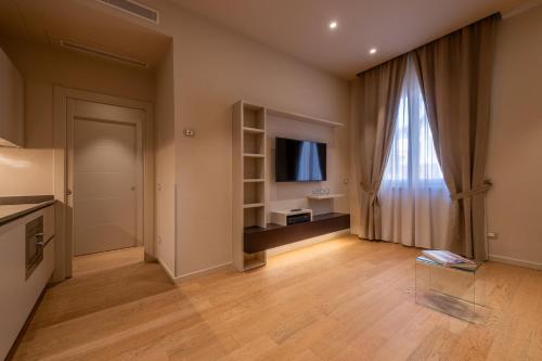 Superior Apartment image 10