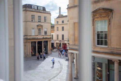 ※ Stunning Apt - Centre of Historic Bath ※, Бат (фото 3)