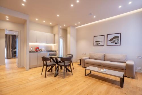 Deluxe Apartment image 8