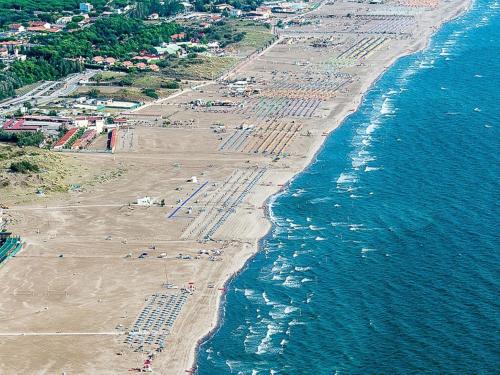 Beautiful sea view apartment for 12 guests