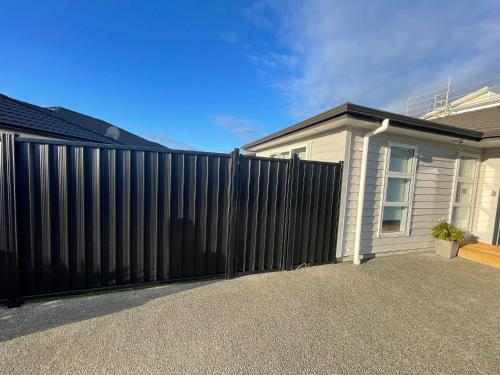 ทัศนียภาพภายนอกโรงแรม, Private Ensuite with Spa in Upper Hutt in อัพเปอร์ ฮัท