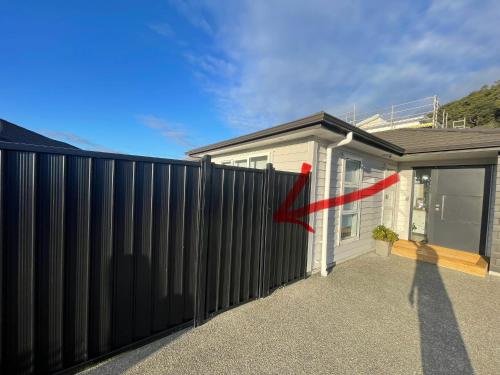 ทัศนียภาพภายนอกโรงแรม, Private Ensuite with Spa in Upper Hutt in อัพเปอร์ ฮัท