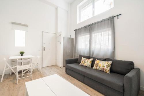 Charming flat in Madrid-Rio, Madrid
