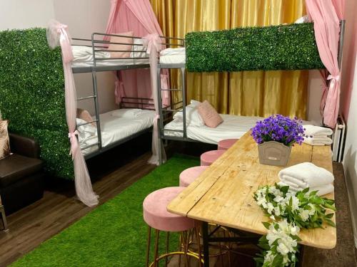Seafront Party Houses for Hens, Stags & Groups 4