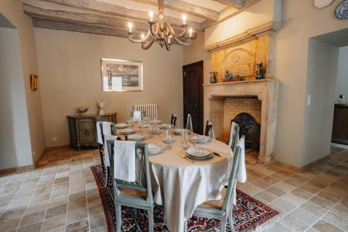 Seadmed, Hôtel l'Abbaye (Hotel l'Abbaye) in Meyrals