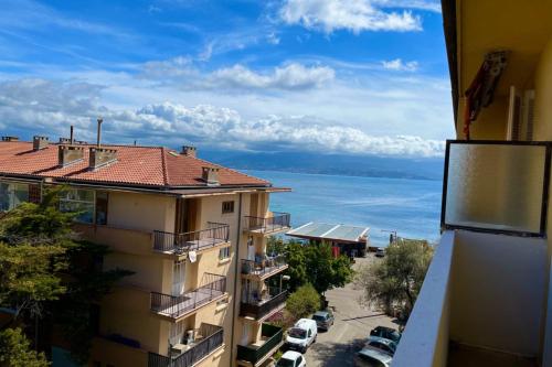 Spacious apartment with sea view - Location saisonnière - Ajaccio