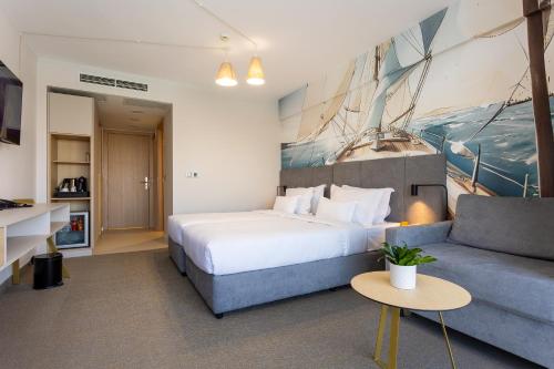 Hotel Coral Sozopol - image 11