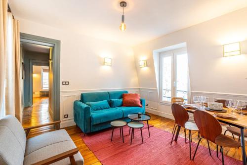 GuestReady - Chic Mystique near the Eiffel Tower - Location saisonnière - Paris