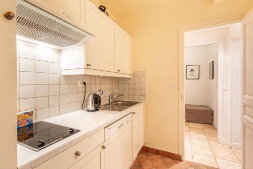 GuestReady - Superb Appt près du Pathéon, París (foto 8)