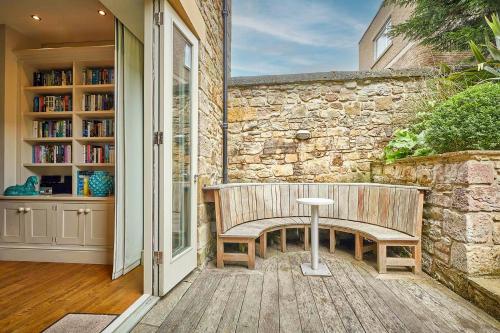 Spence Lodge: Beautiful 2-Bedroom Stone Cottage