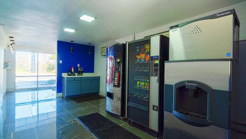 Xpress Inn & Extended Stays Xpress Inn & Extended Stays