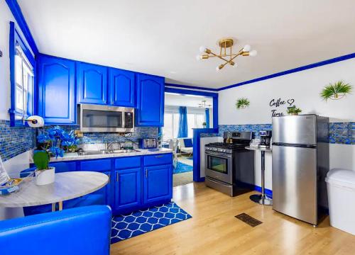 ห้องครัว, The Sapphire Haven - Your Old Brooklyn Oasis Awaits Families, Couples, Business Travelers Near Downt in บรู๊คลิน (โอเอช) 