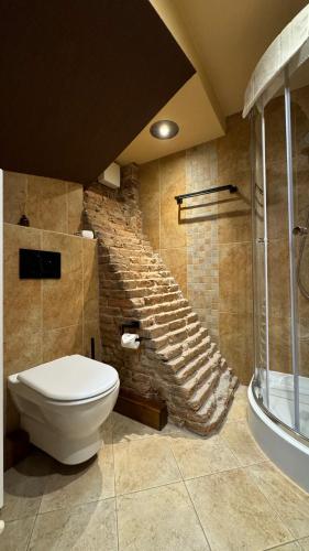 Standard Double or Twin Room image 4