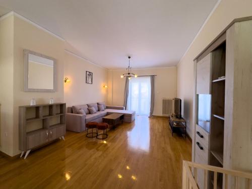 Gtrip Piraeus Coast Apartment - 7058