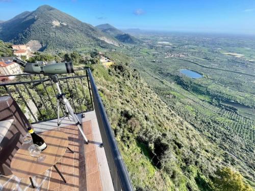 “La Stalla e il Fienile “ Suite con terrazza panoramica a strapiombo