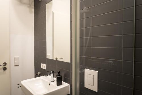 Standard Apartment image 3