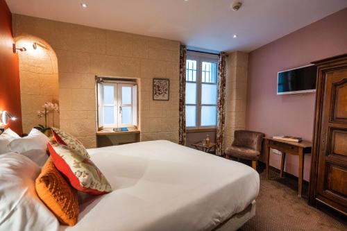Garlande Hotel Avignon Centre - Tap to explore photos