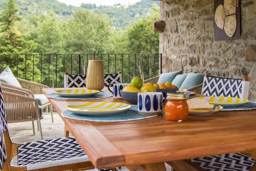 Charming & Authentic Stone House La Brugna in Borgo Val Di Taro