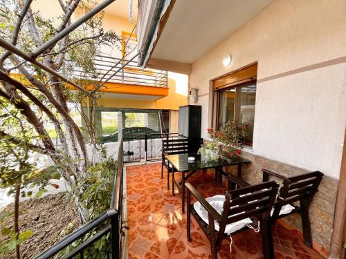 Beach & Chill Apartments Relaxing Stay Near the Sea, Wlora
