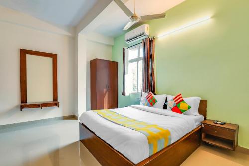 OYO Dream Connect Stays Near City Center Mall