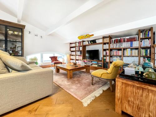 Magnifique Appartement Climatise avec Parking - Allee de Tourny, Bordeaux (photo 6)