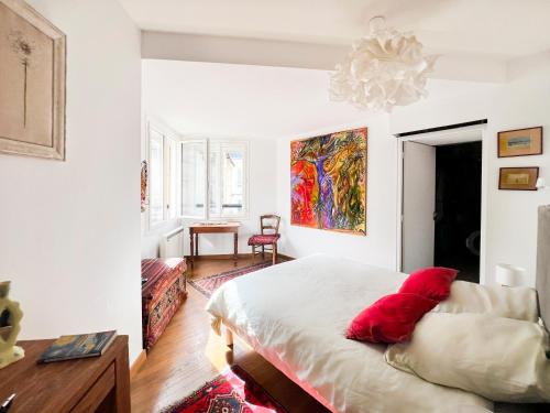Magnifique Appartement Climatise avec Parking - Allee de Tourny, Bordeaux (photo 10)
