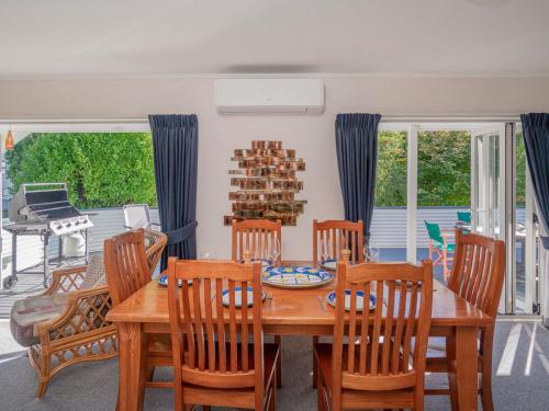 Seashells Bach - Whangamatā Holiday Home, Whangamata (foto 6)