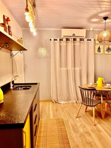 La vita hospedaria studio amarelo in Nova Veneza (Santa Catarina)