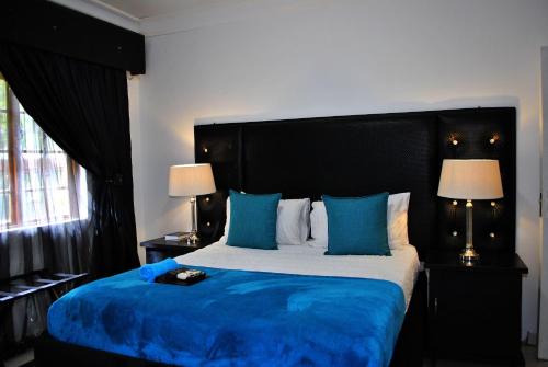 1 queen bed