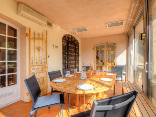 Villa Cap Roux by Interhome in Antheor