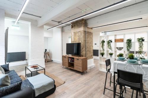 Shoreditch Apartments by DC London Rooms