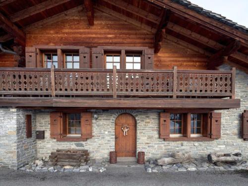 5 bedroom luxury Chalet by Dieckereise Verbier