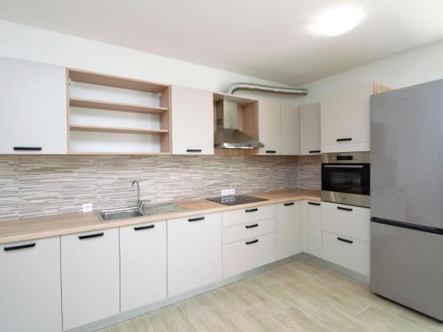 Holiday Home Skelin by Interhome in 德里諾維錫